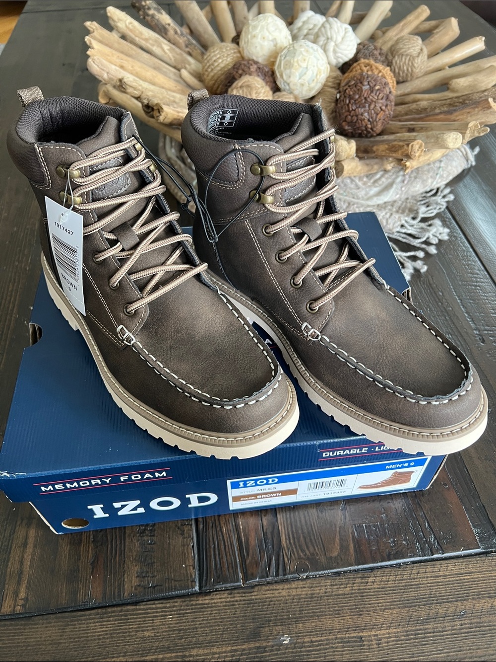 Izod Brown Chukka Moc Toe Lace-Up Boots Size 9